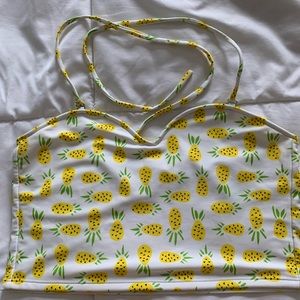 EUC KJ  large sweetheart top in Pineapples!